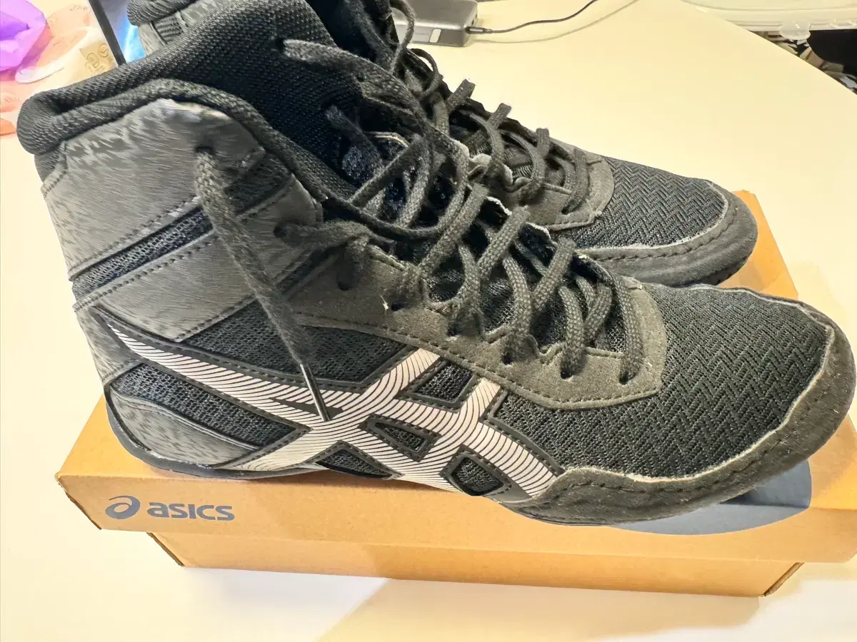 thumbnail-0